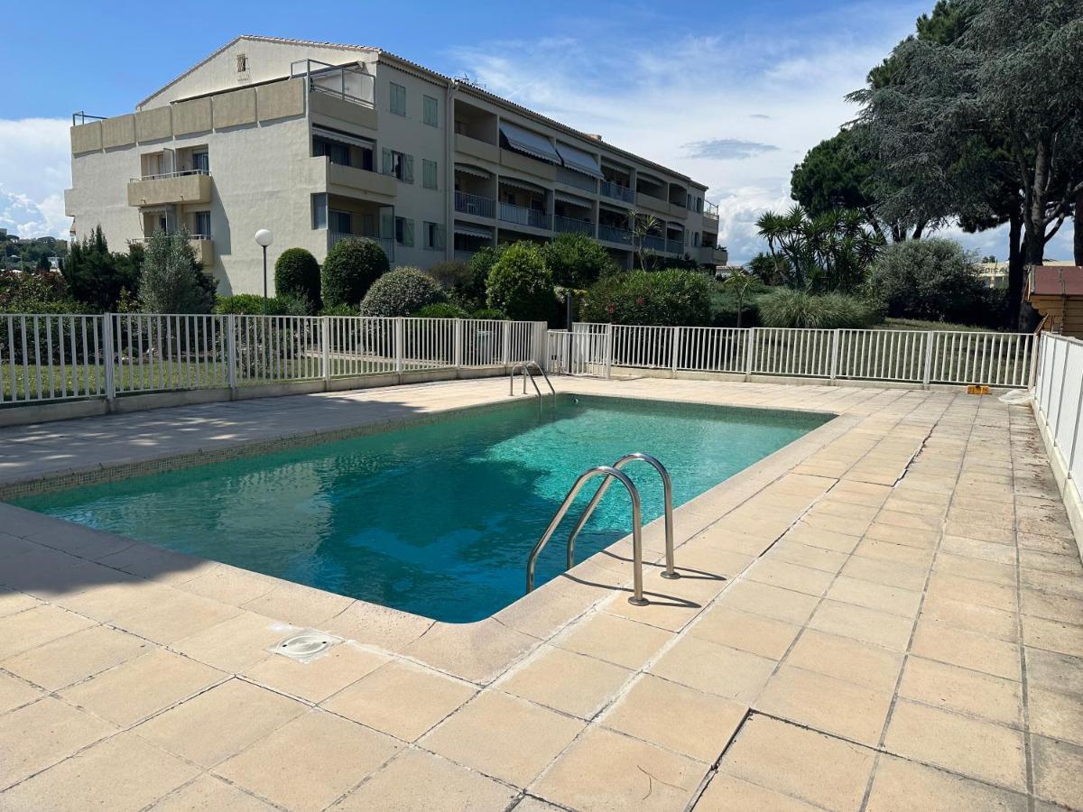 Studio Calme Dernier Etage Antibes Exteriér fotografie